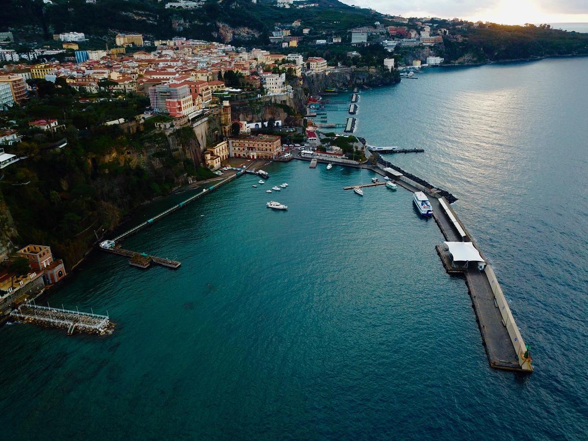 Yacht Club Capo Cervo Suites B&B