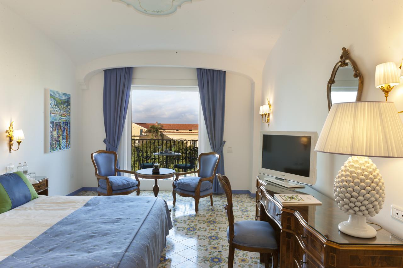Hotel Grand La Favorita