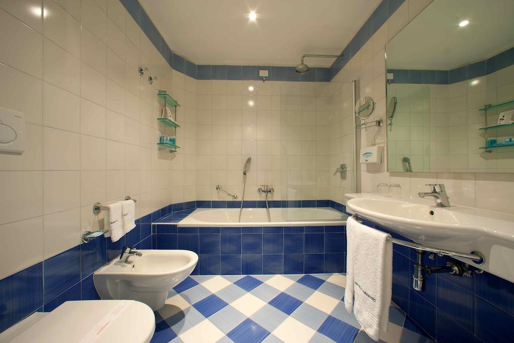 Bristol Hotel Sorrento