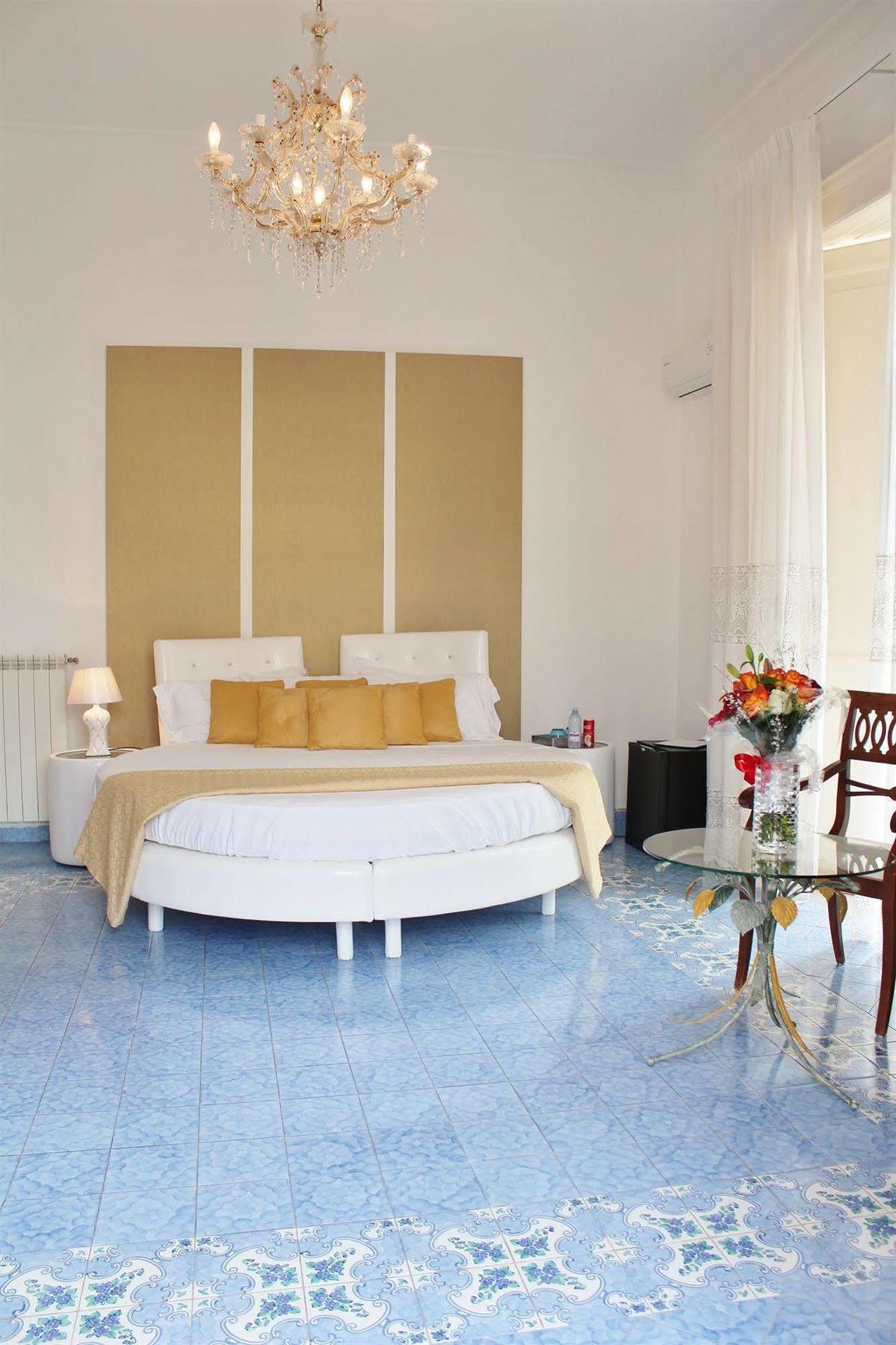 Piazza Tasso Relais Bed & Breakfast