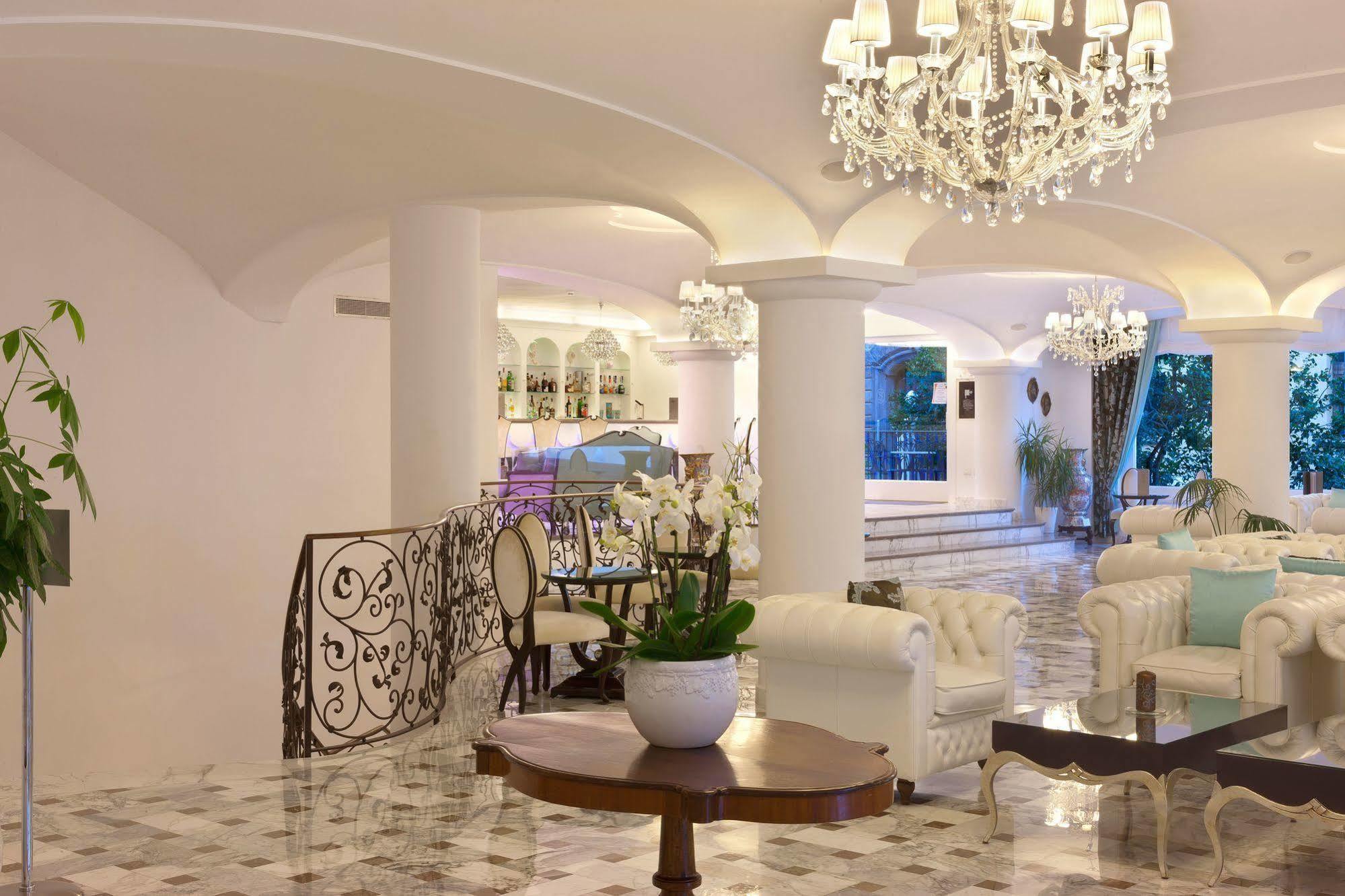 Grand La Favorita Hotel Sorrento