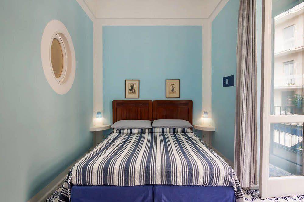 Guest house Casa Astarita 2*