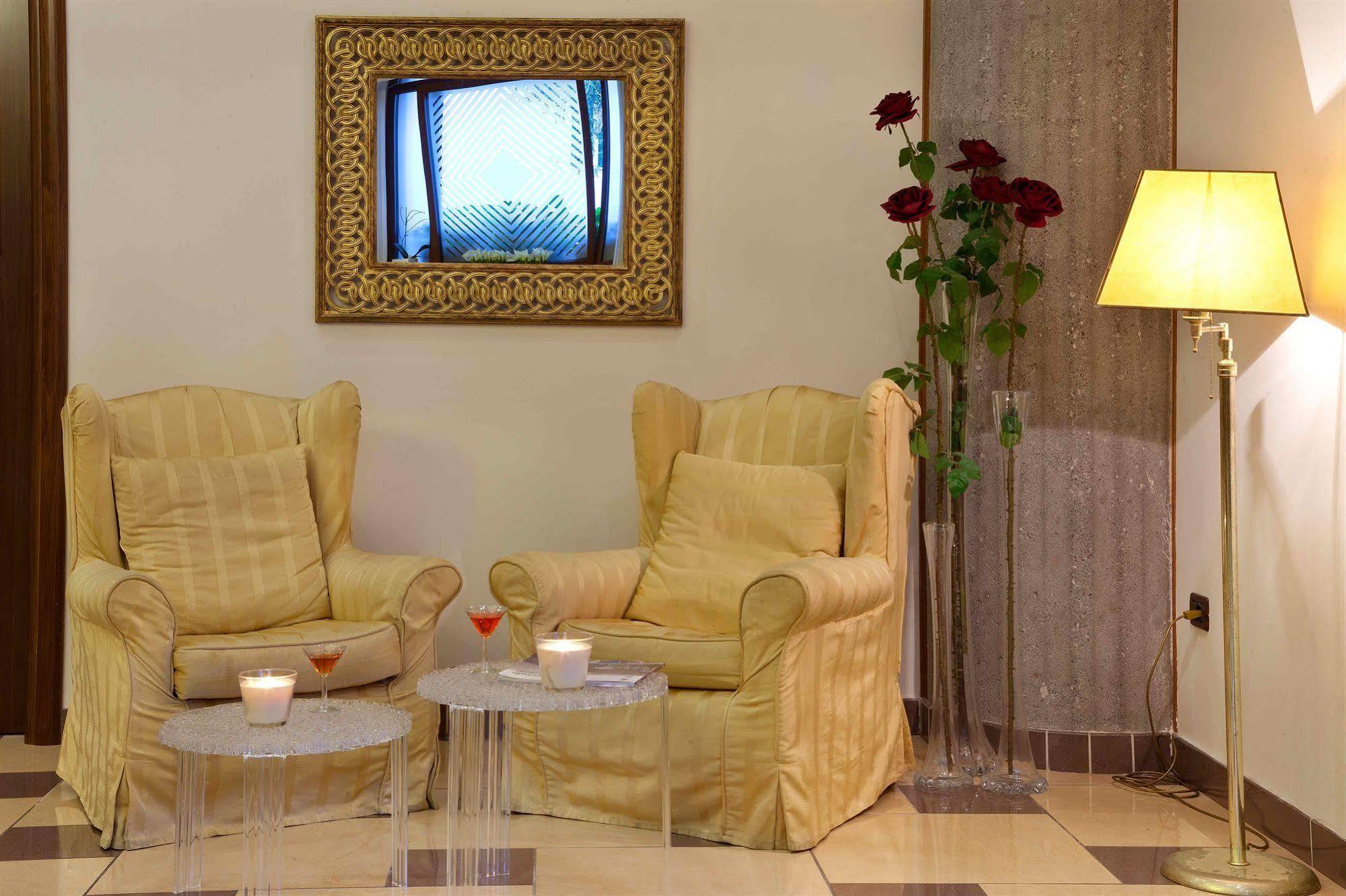Ulisse Deluxe Hotel 3*