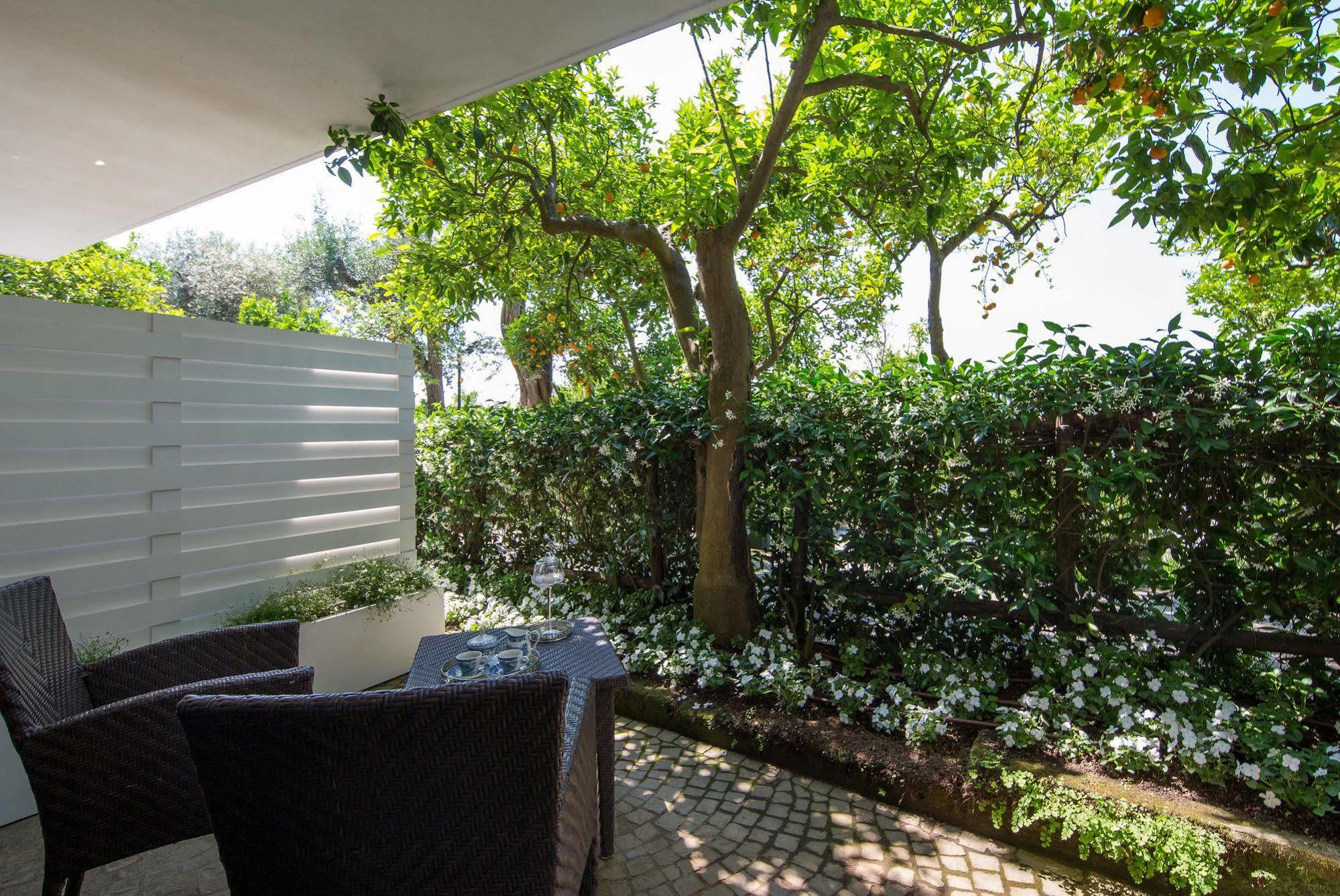 Acomodação com café da manhã  Oriana Relais 3*