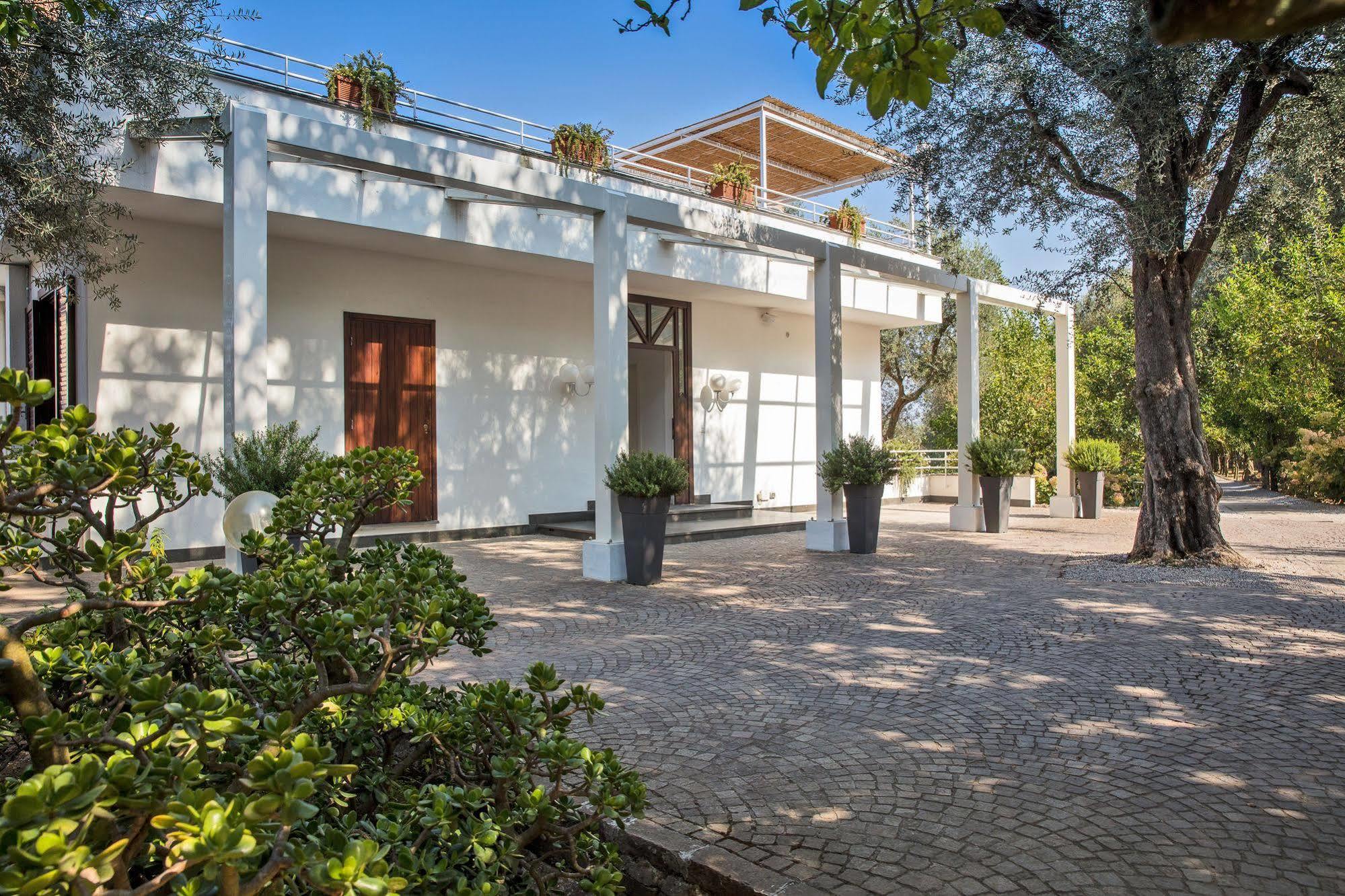Acomodação com café da manhã  Oriana Relais Sorrento