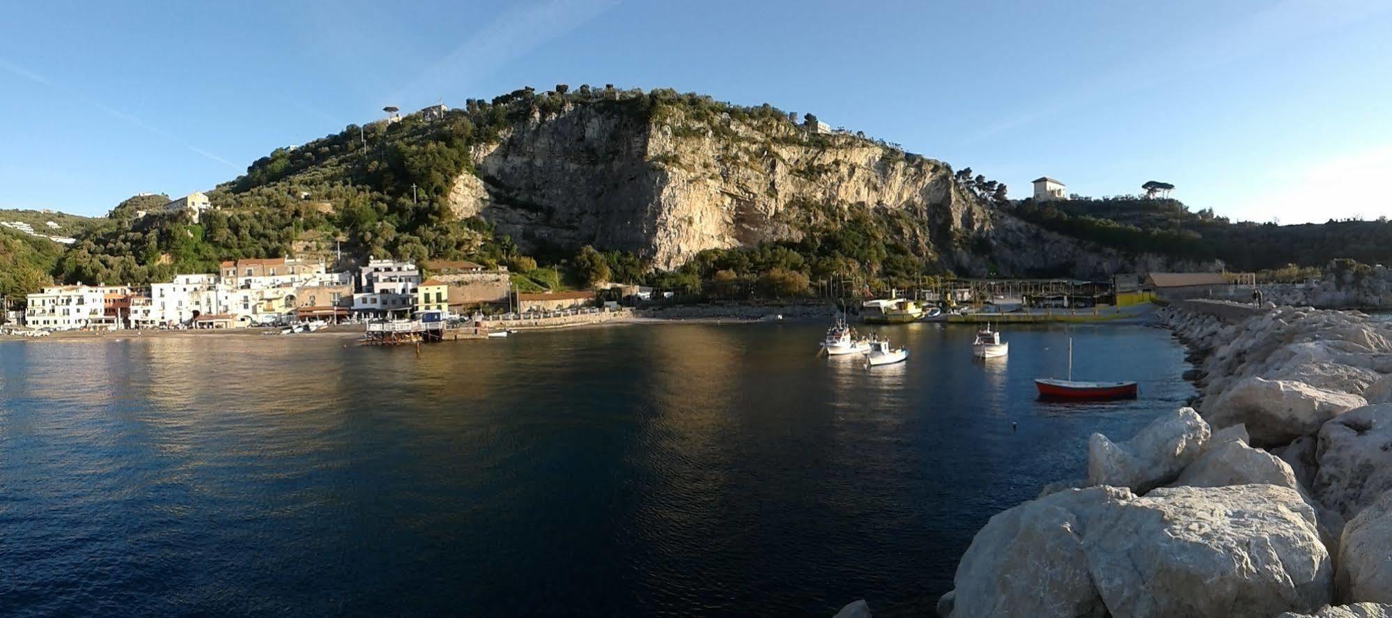 Rosmary - Coast - Gulf Of Naples View *