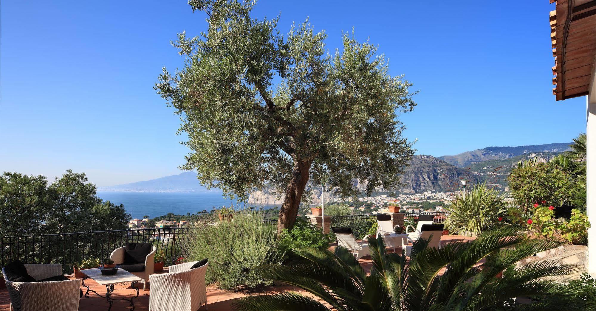 M Sorrento