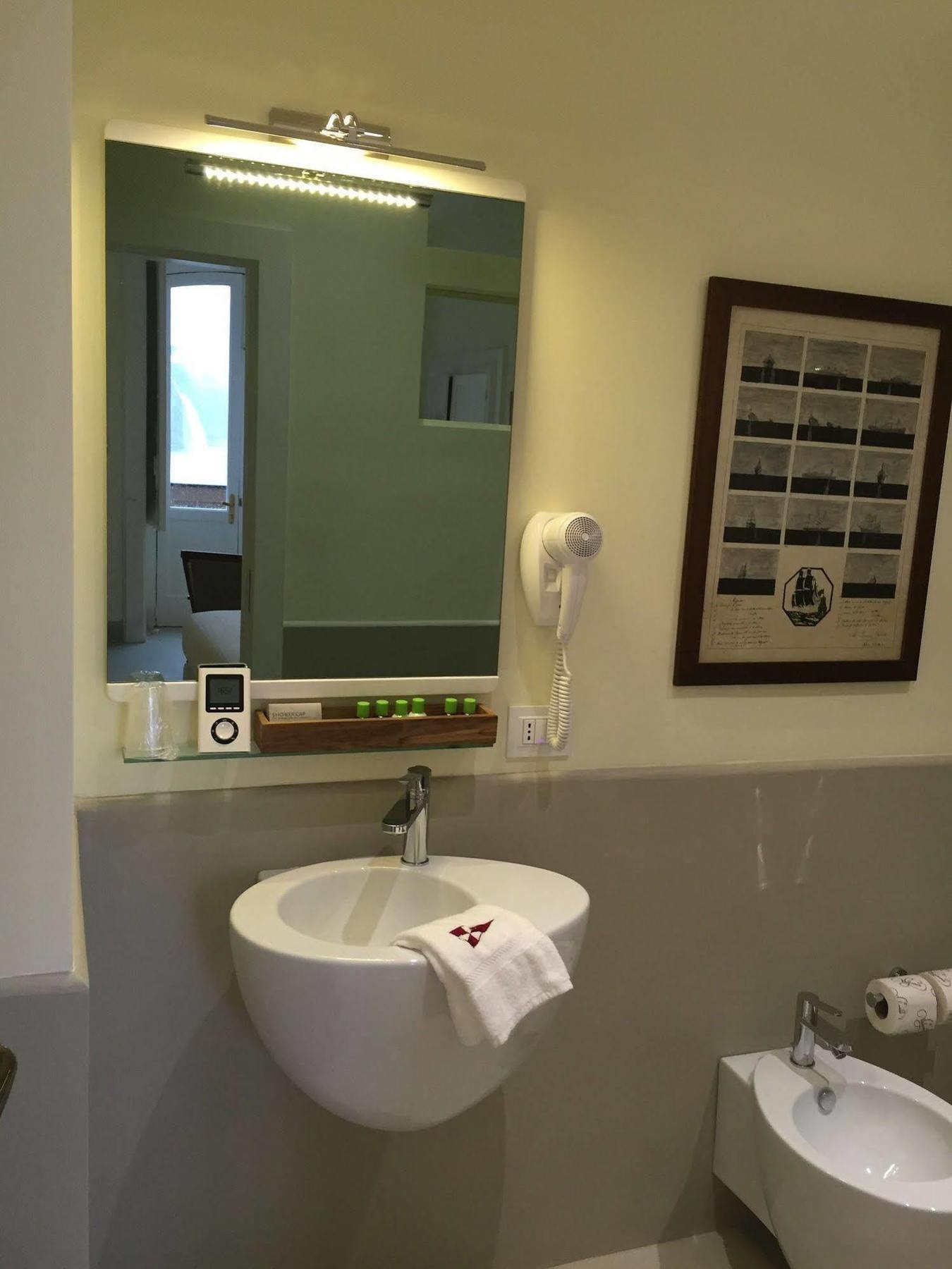 Bed & Breakfast Yacht Club Capo Cervo Suites B&B