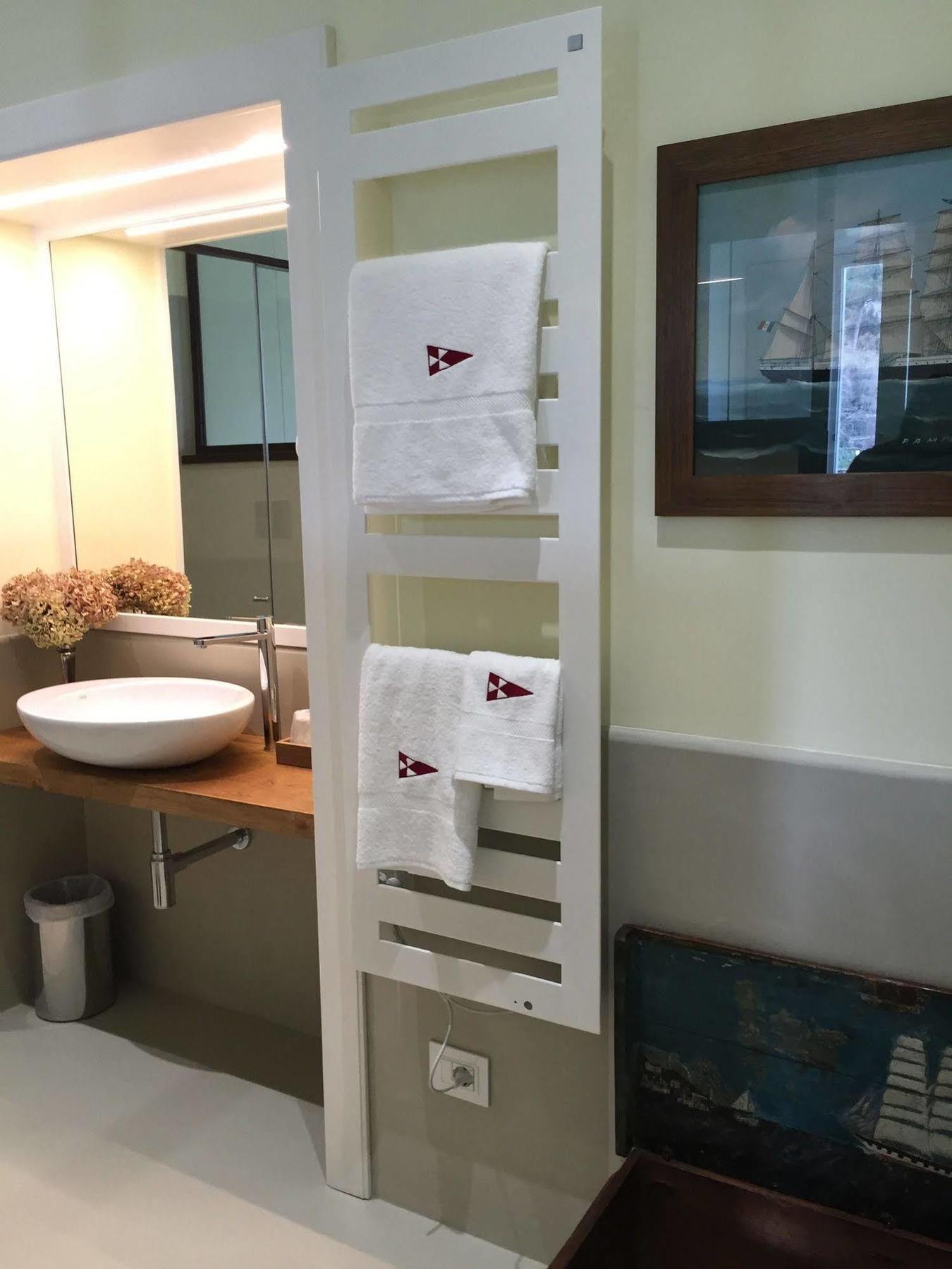 Yacht Club Capo Cervo Suites B&B Sorrento