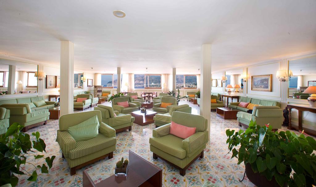 Hotel Bristol 4*