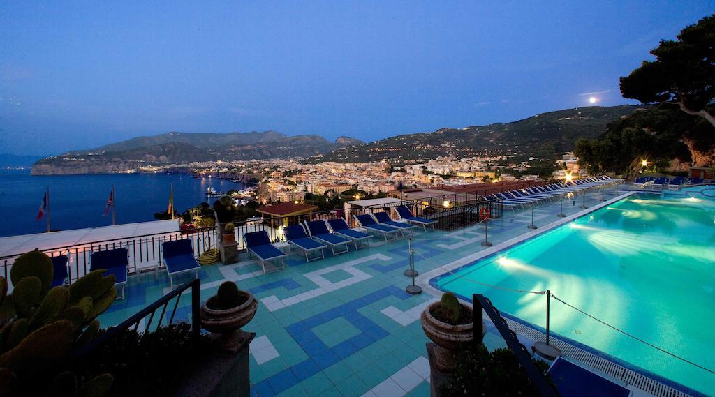 Bristol Hotel Sorrento