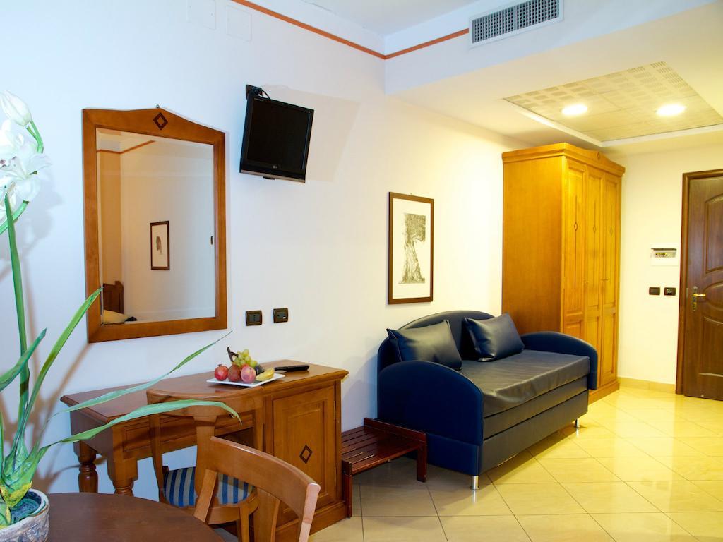 Ulisse Deluxe Hotel