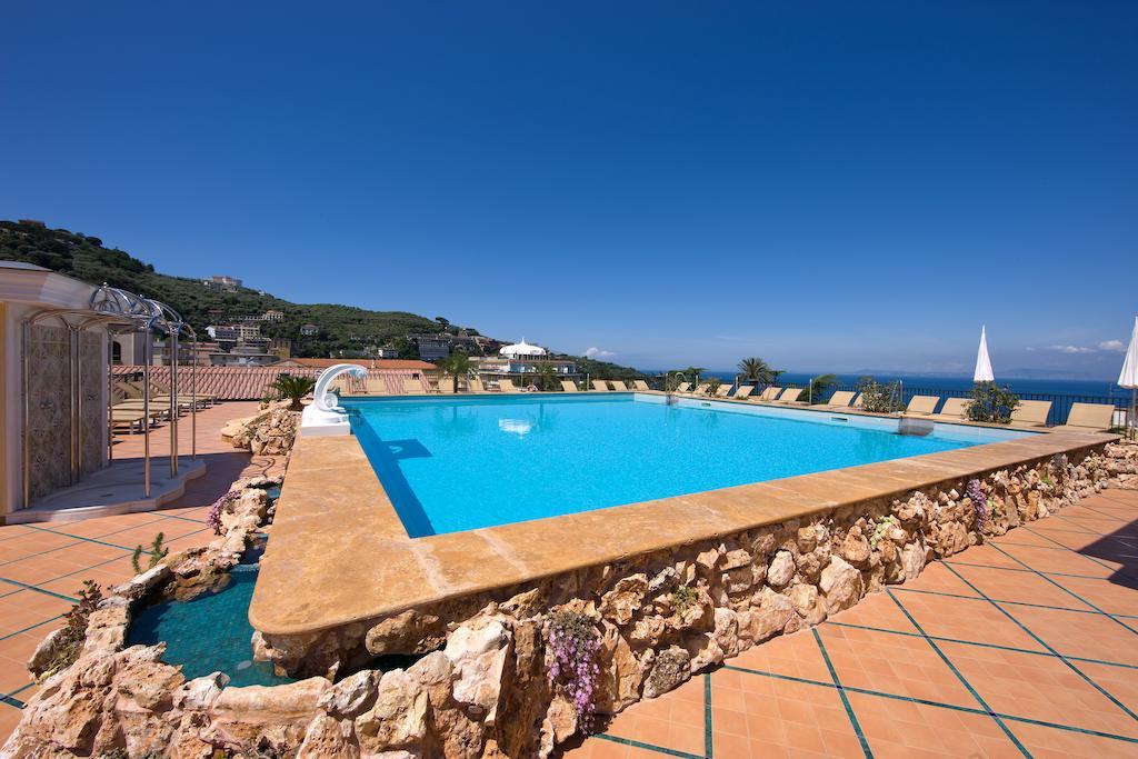 Grand La Favorita Sorrento