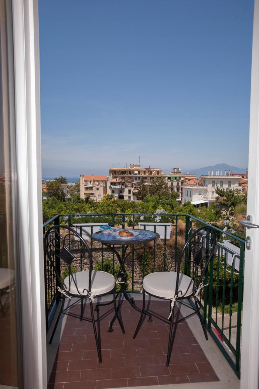 Golfo Delle Sirene Bed & Breakfast *