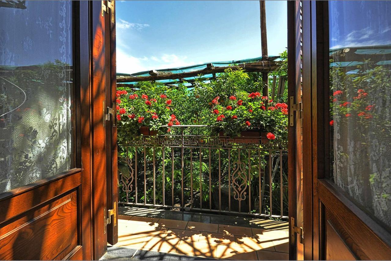Anthea Bed & Breakfast *