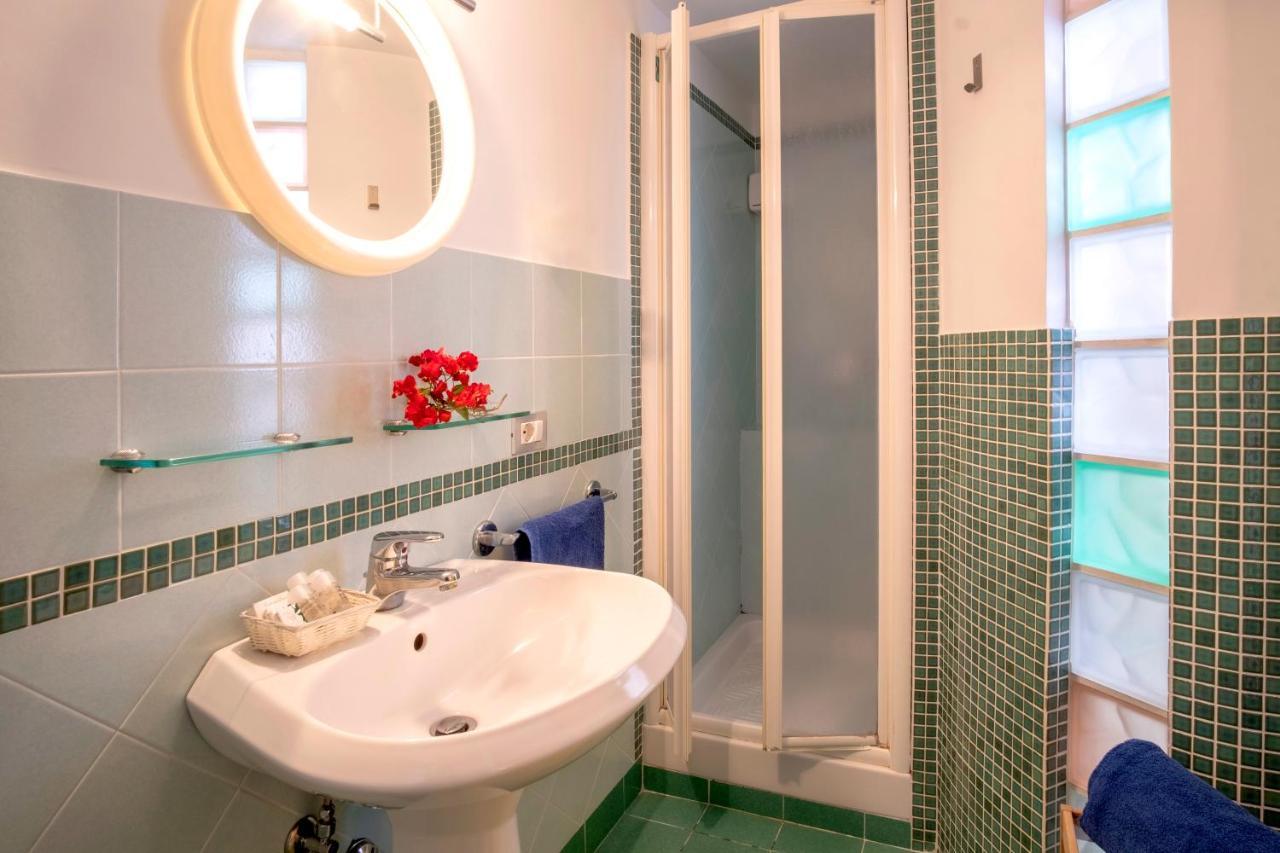 Rosmary - Coast - Gulf Of Naples View Apartment