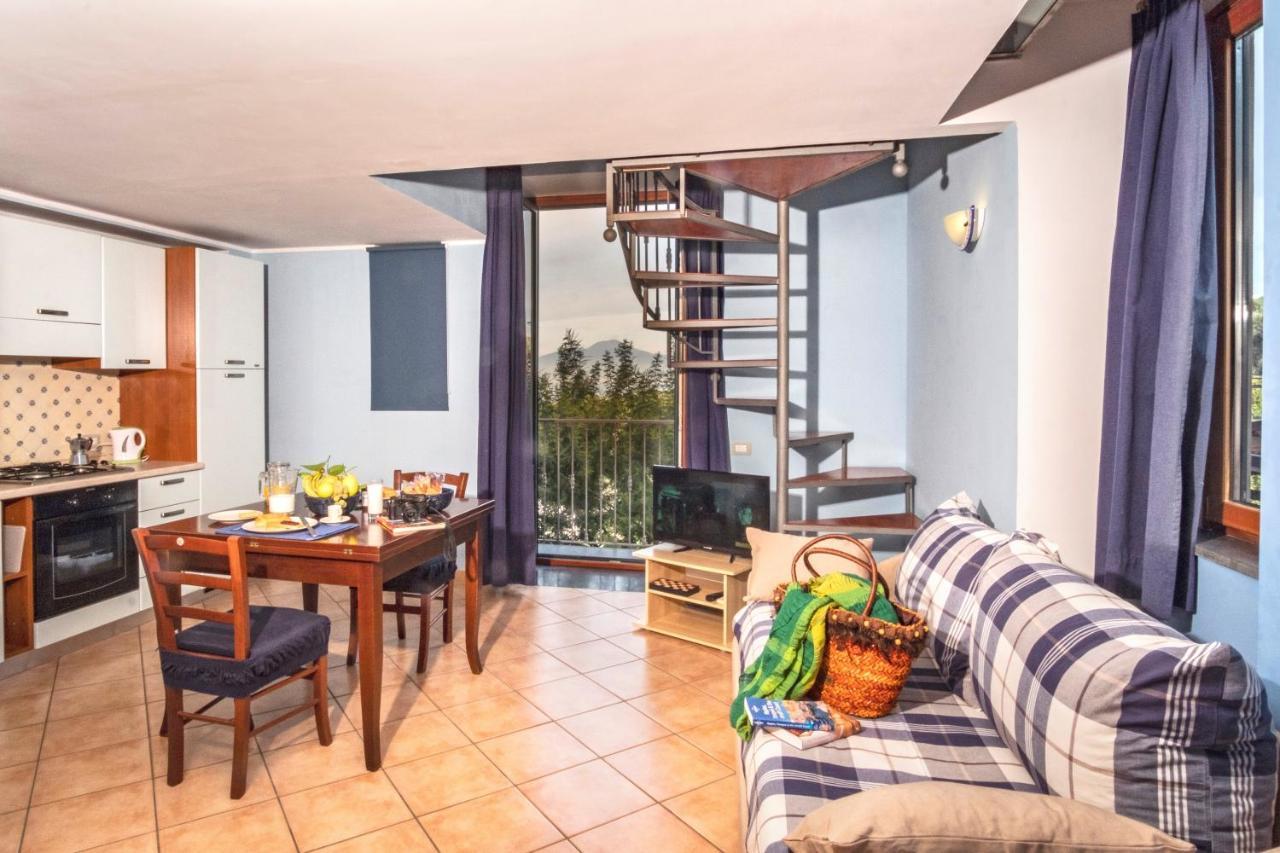 Rosmary - Coast - Gulf Of Naples View Apartment Sorrento