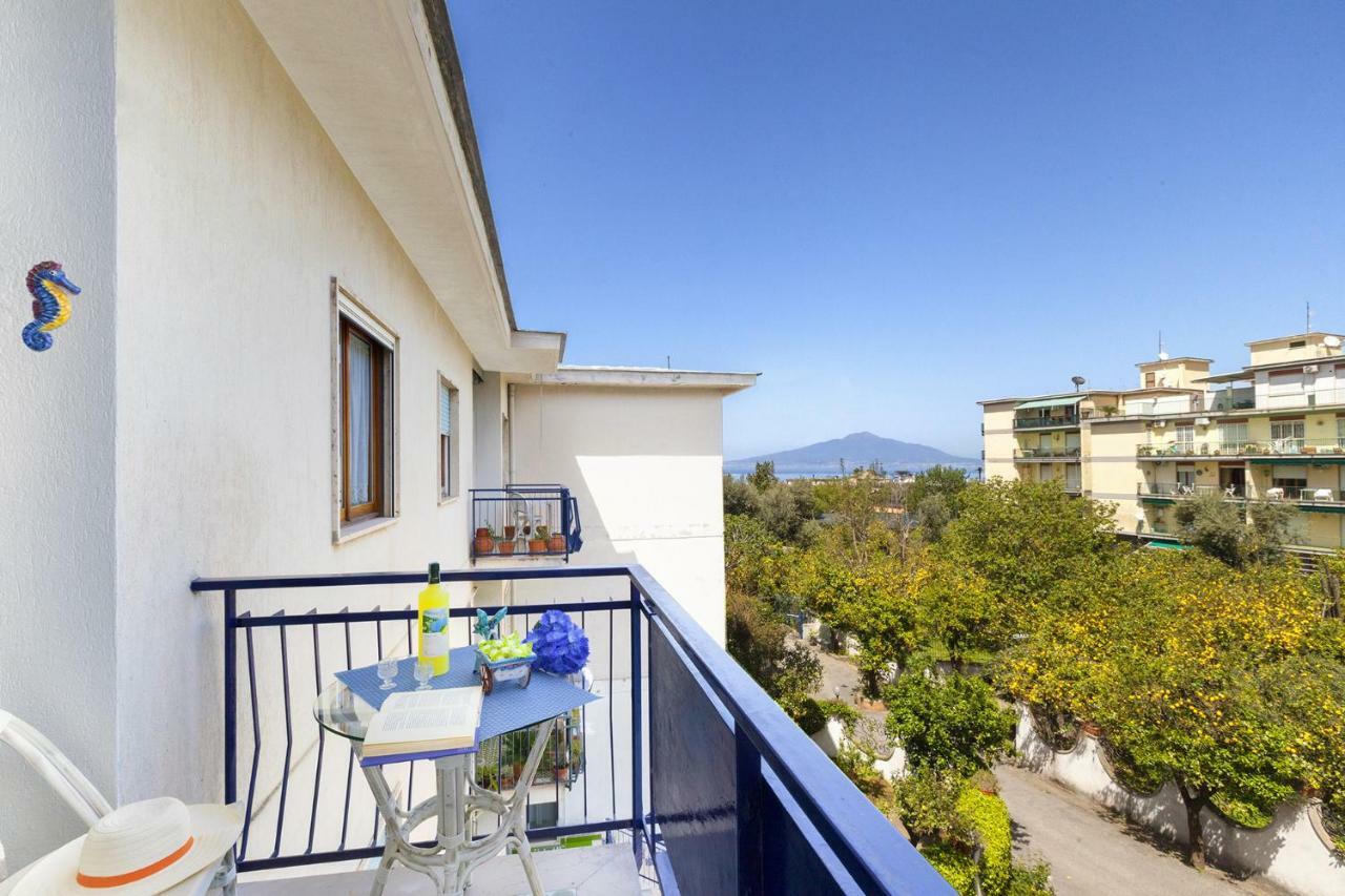 Lore Apartment *