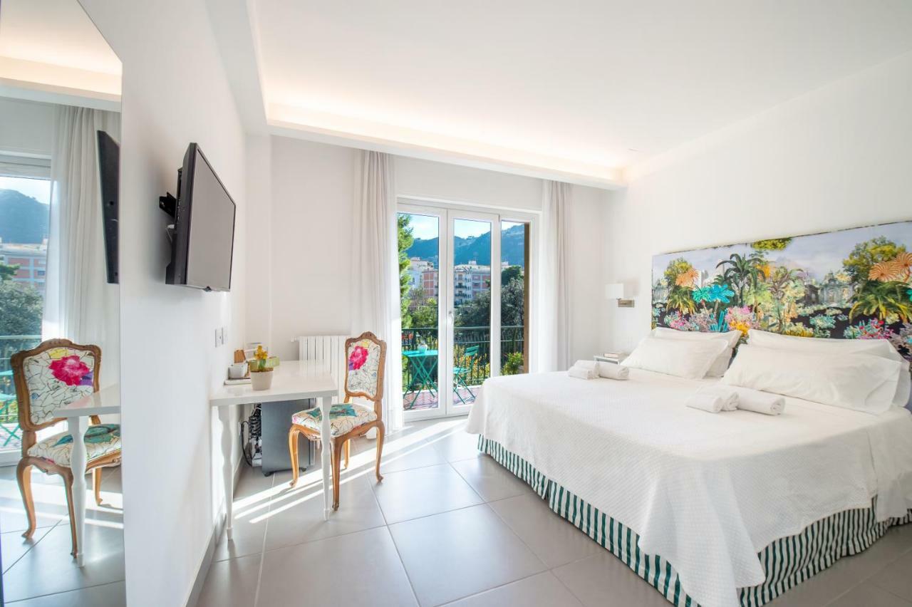 Casa Evelina Bed & Breakfast