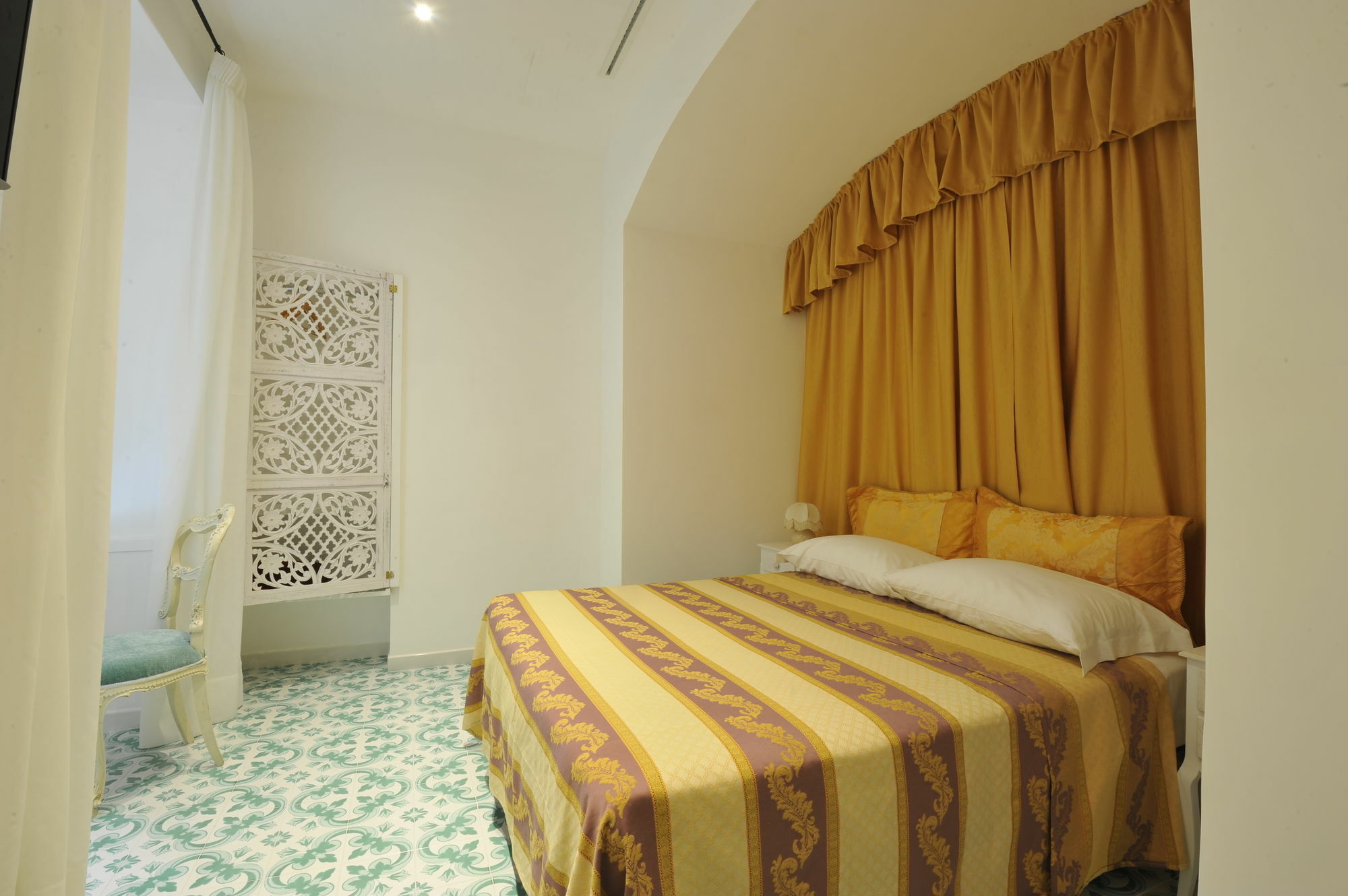 Surriento Bed & Breakfast 3*