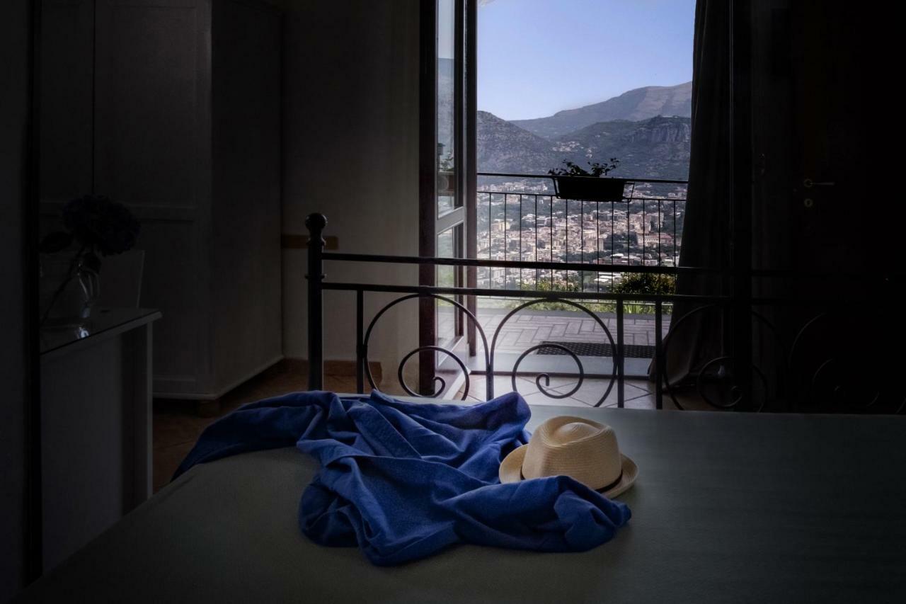 Monica Bed & Breakfast 3*