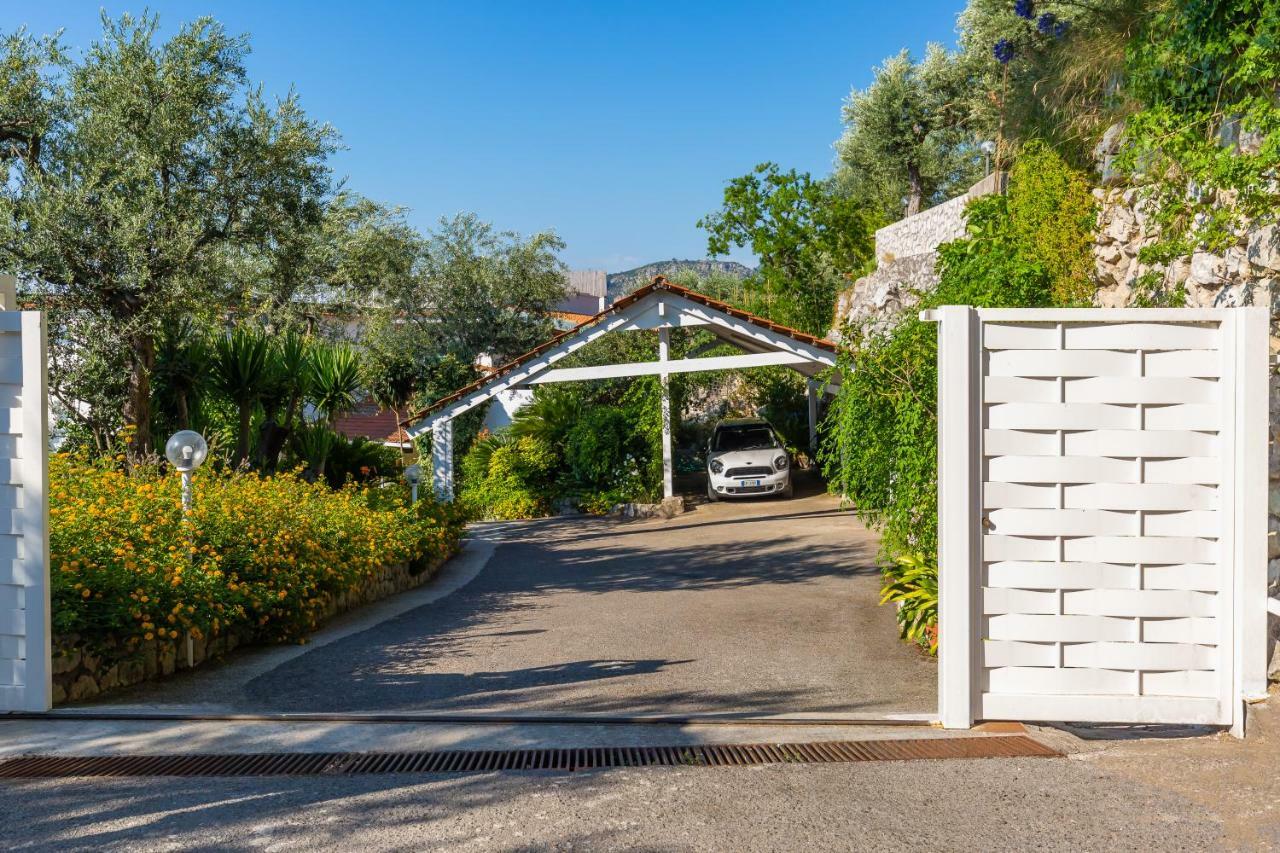 Flats Villa Sorrento