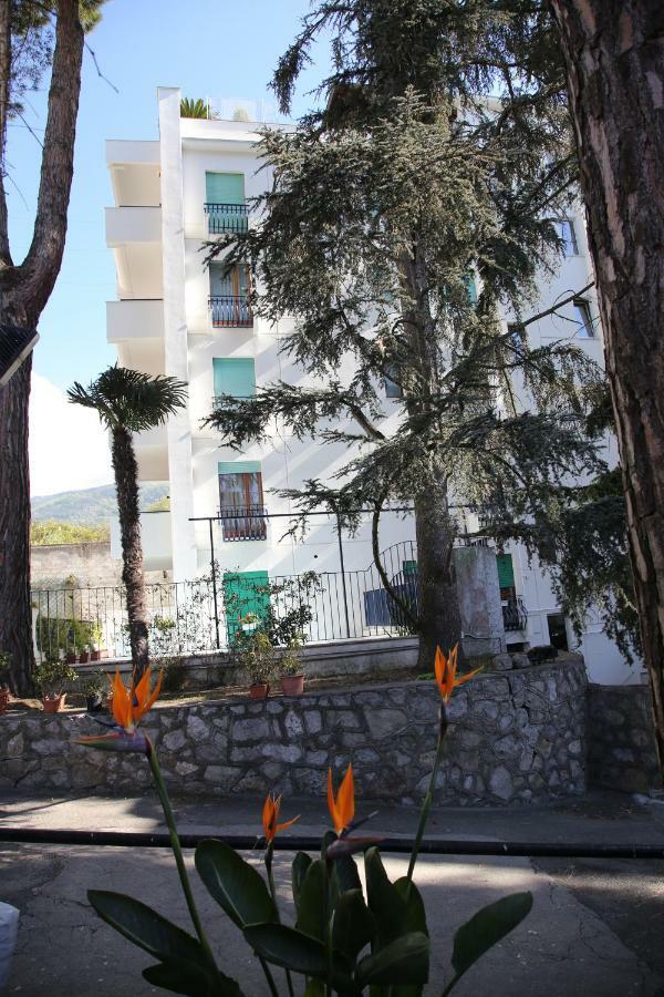 Bed & Breakfast Coast *