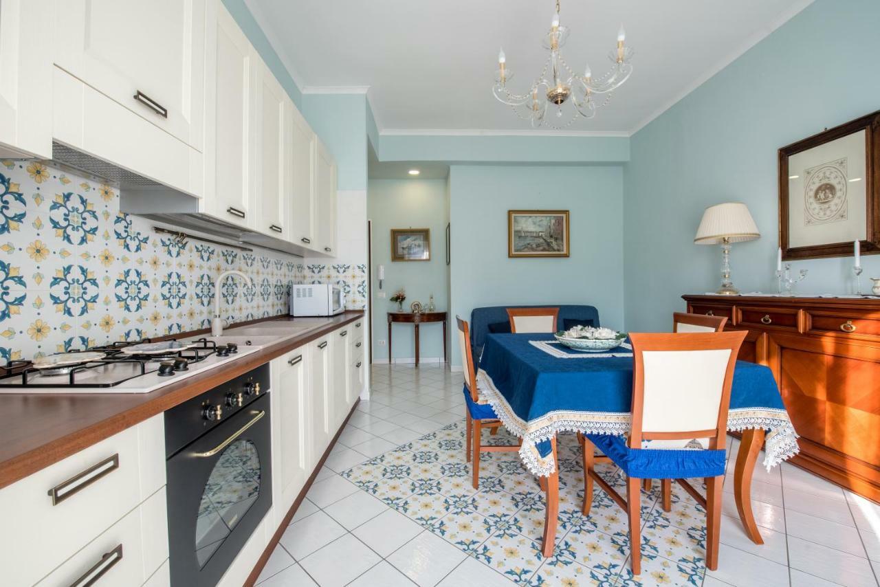 Apartment Sorrentovibes - In With Balcony And View