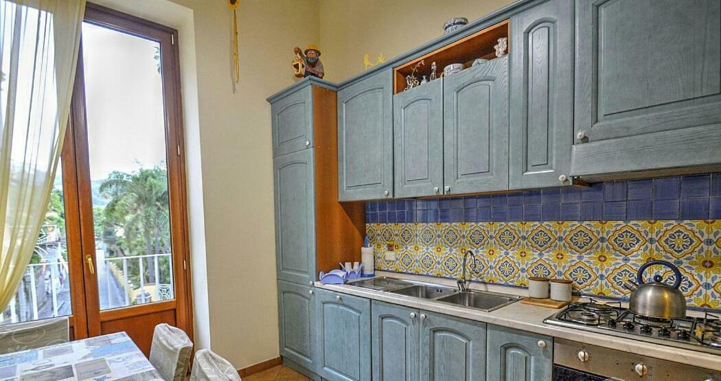 Divina House 3*