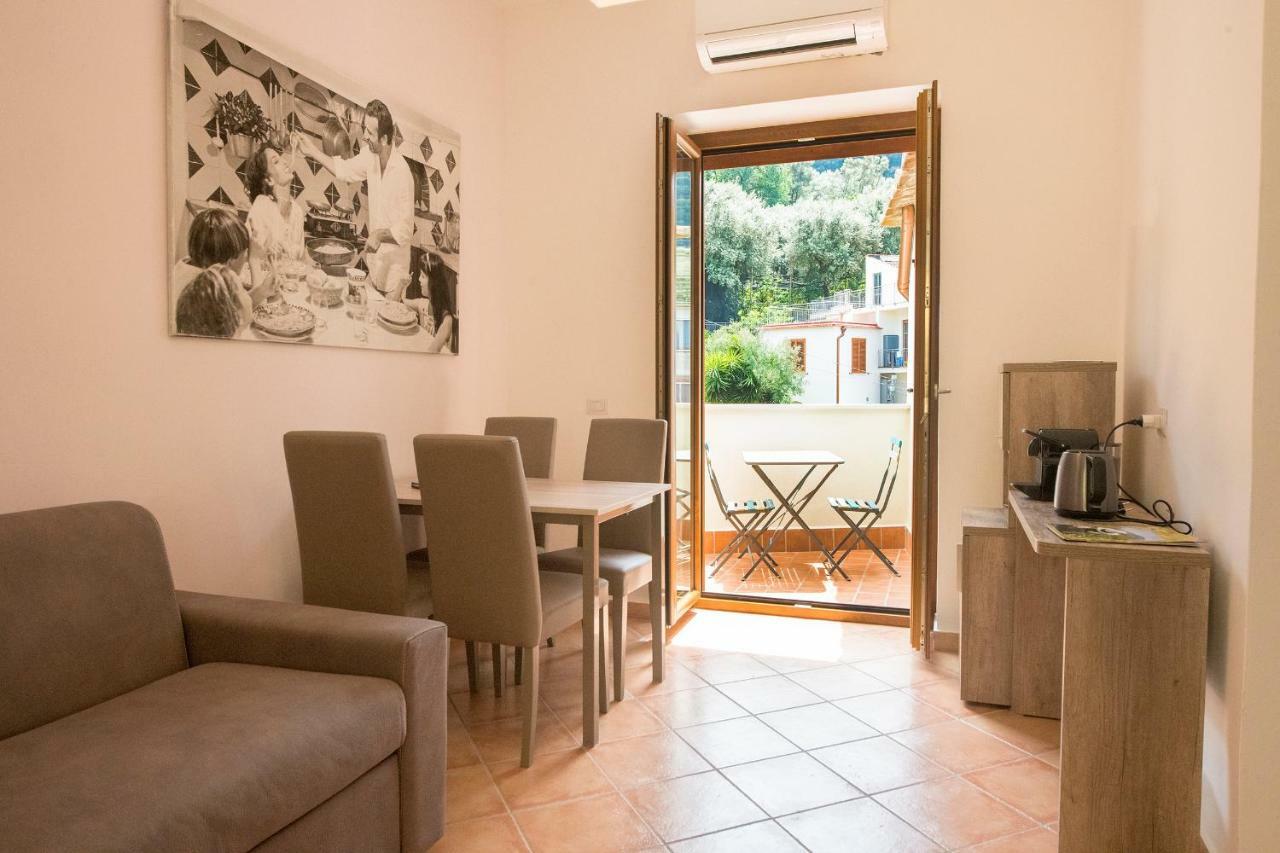 Affittacamere Casa D'amare 2*
