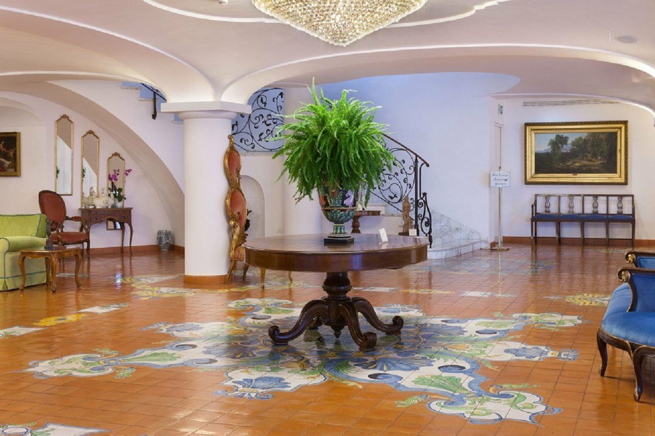 Grand La Favorita Hotel 5*