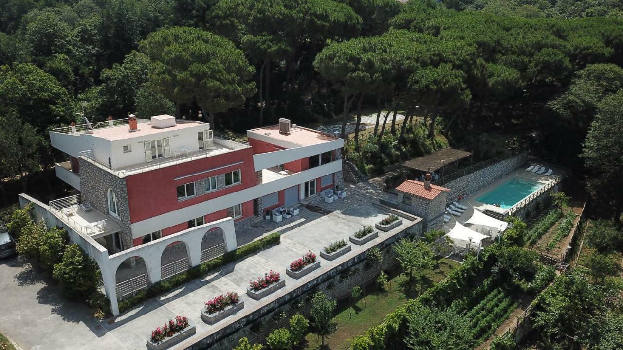 Mambrini Villa Sorrento
