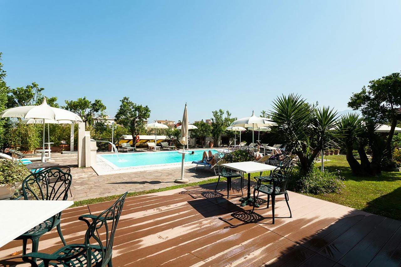 Limoneto E Holiday home *