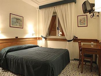 Del Mare Hotel 3*