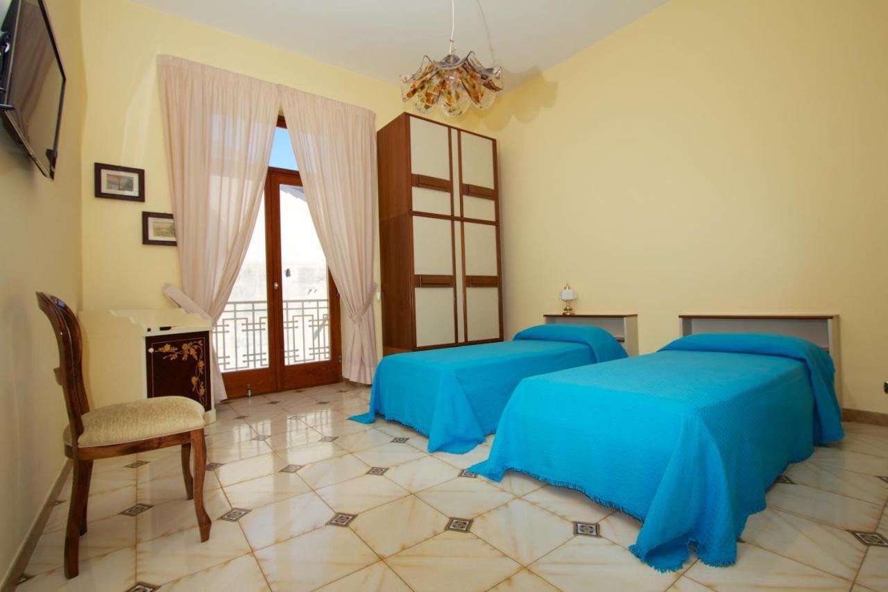 Sine Tempore Apartment *