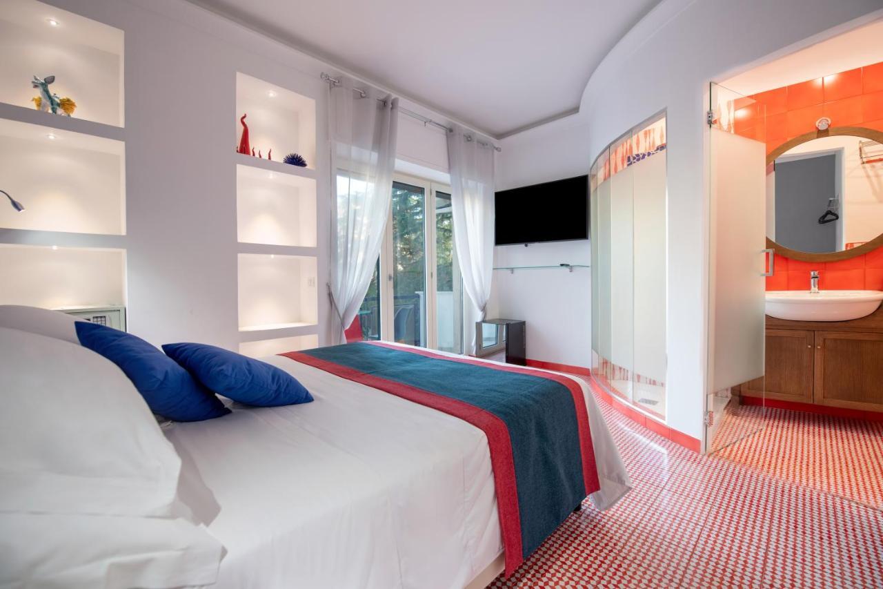 Aquae Romanae Piazza Lauro 3*