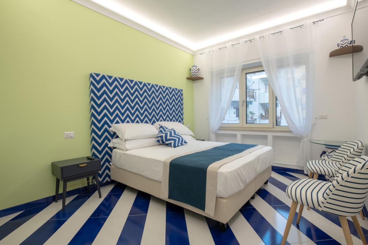 Aquae Romanae Piazza Lauro Guest house 3*