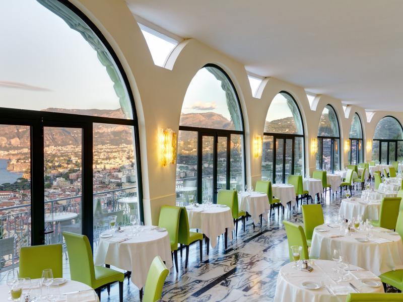 Hotel Grand President