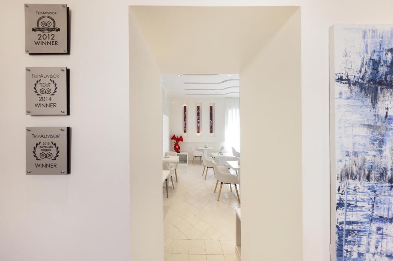 Palazzo Montefusco Affittacamere 4*