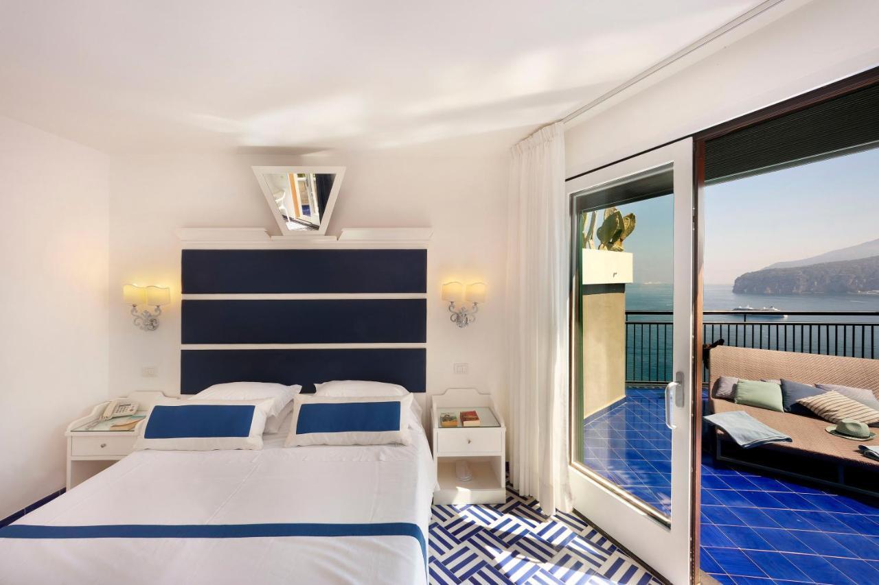 Bristol Hotel Sorrento