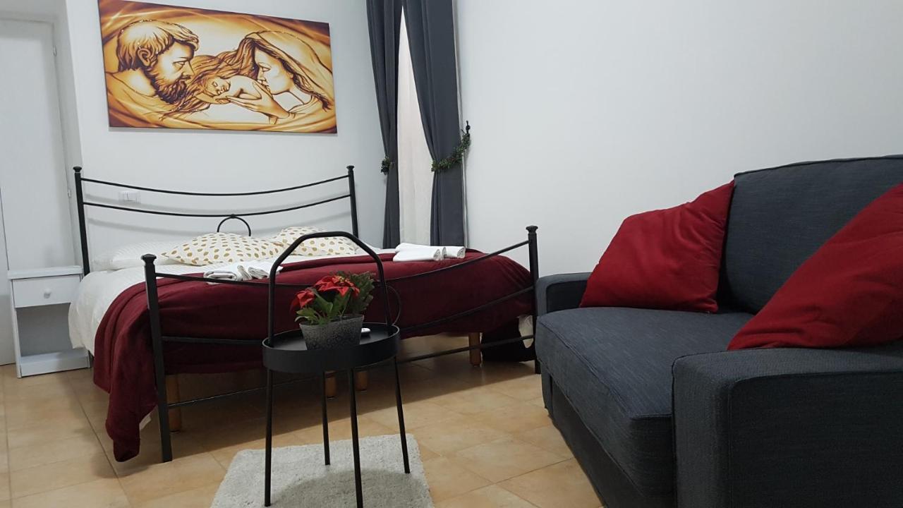 Acomodação com café da manhã  Oasi Madre Della Pace